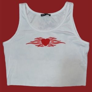 • tank top ❤️‍🔥 • shein! • size : large • white & red 🌞